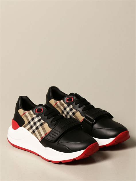 black burberry trainers